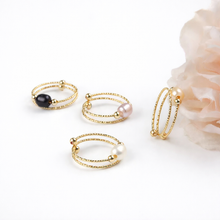 Load image into Gallery viewer, Natural Freshwater Pearl Rings
