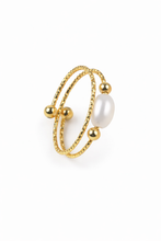 Load image into Gallery viewer, Natural Freshwater Pearl Rings
